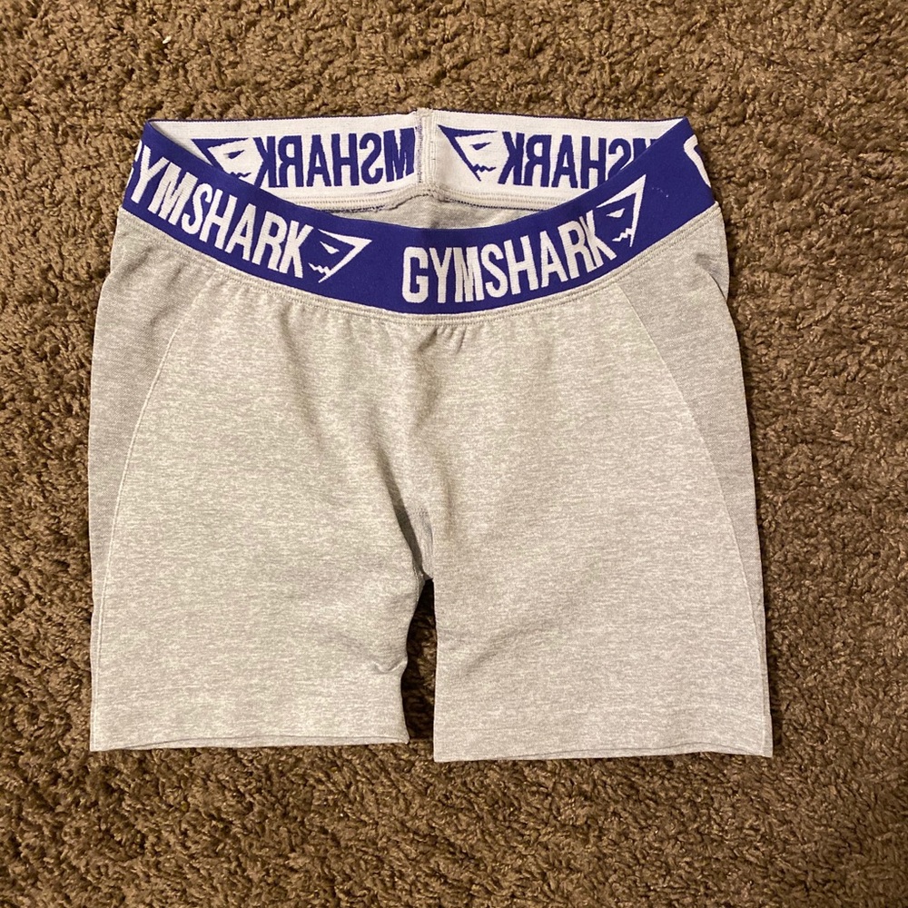 Gymshark Flex DRY shorts size M - light grey marl